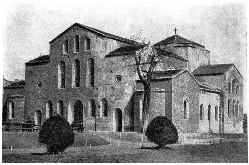 София. Собор Софии. Вид с юго-запада