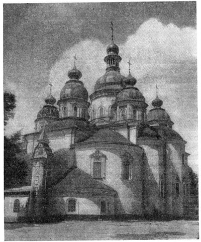 Киев. Собор Михайловского Златоверхого монастыря. Общий вид с юго-востока
