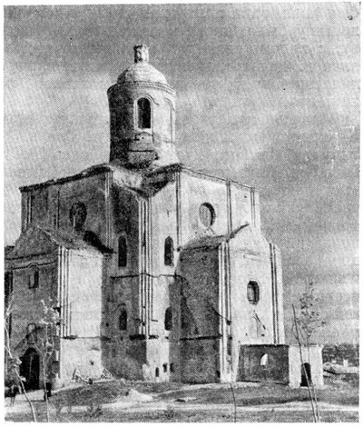 Смоленск. Церковь Архангела Михаила. Общий вид с юго-запада