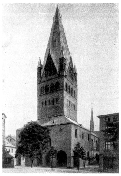 Зöст. Монастырская церковь св. Патрокла