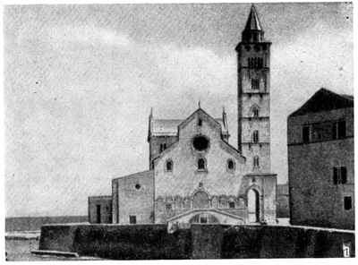 Трани. Собор, начат в 1098 г.