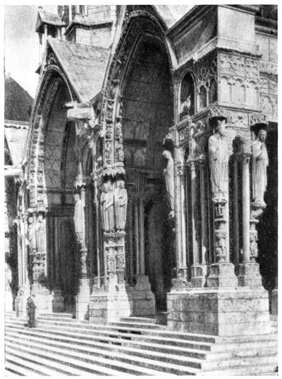 Шартр. Собор. Портик северного трансепта, XIII в.