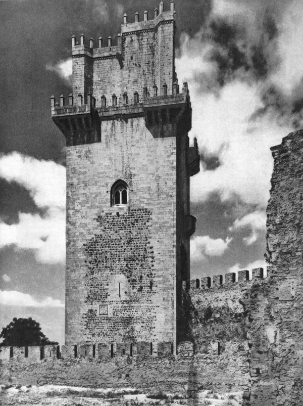 Бежа. Донжон, XV