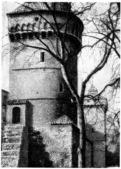 Краков. Башня Позументщиков, XIV в. Краков. Башня Позументщиков, XIV в.